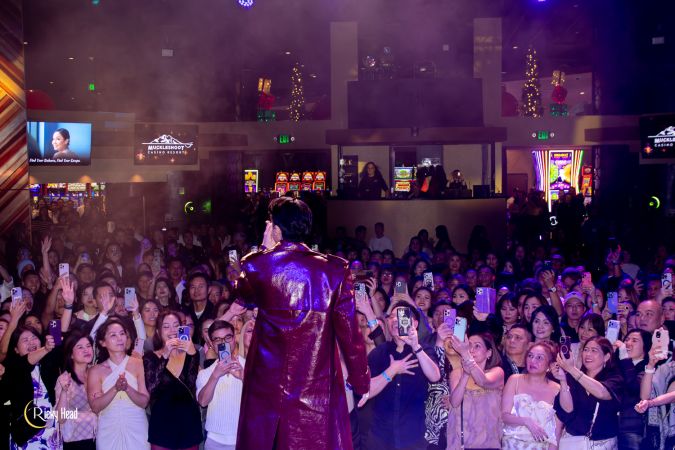 Galaxy #1721<br>1,500 x 1,000<br>Published 2 months ago